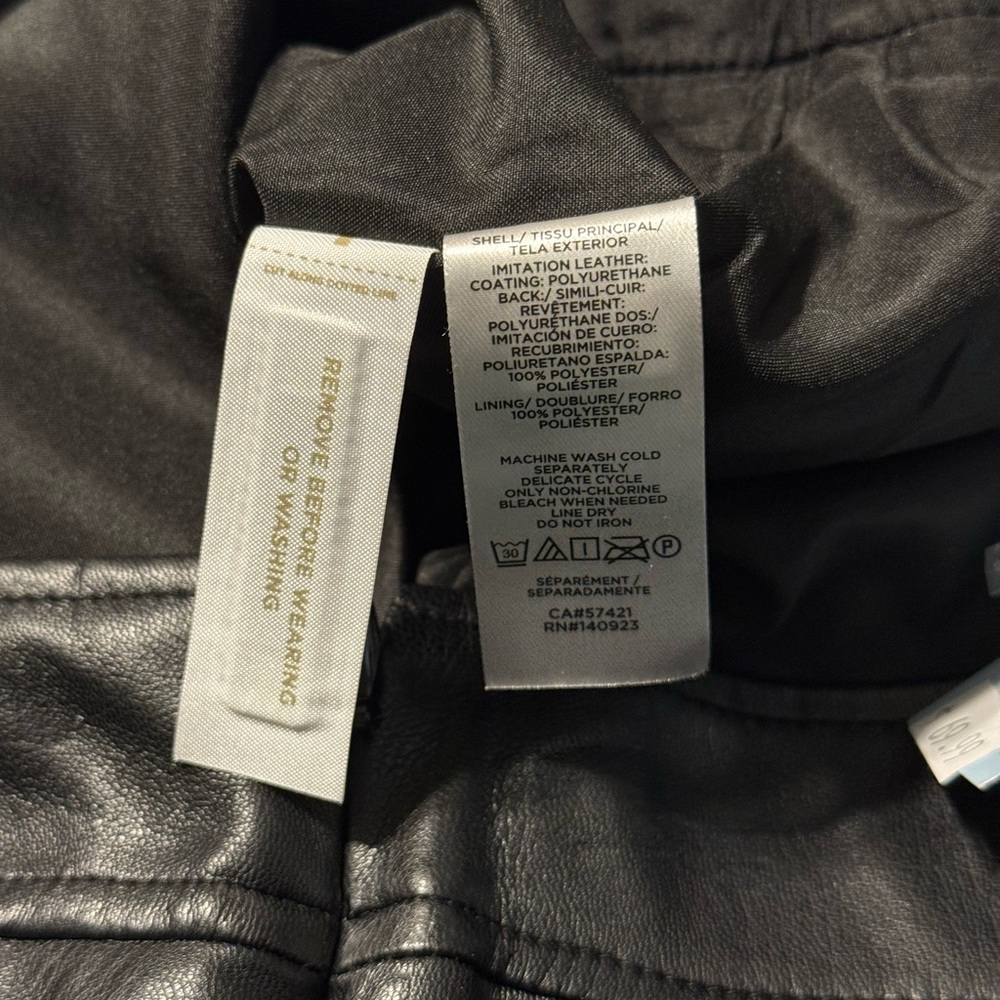 LOFT Black Mini Skirt Faux Leather Size 0P - Picture 9 of 11